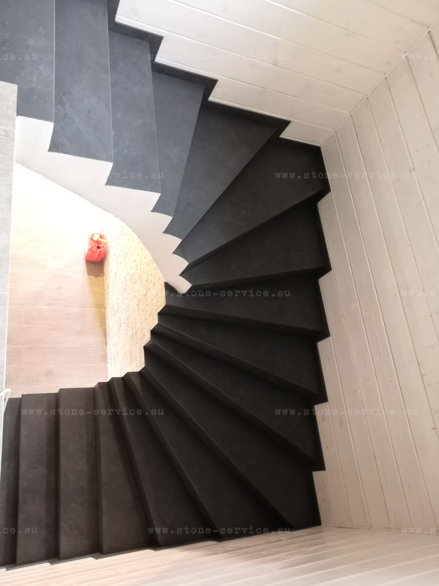 ступени в стиле лофт 